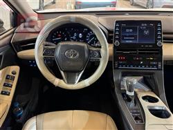 تويوتا أفالون